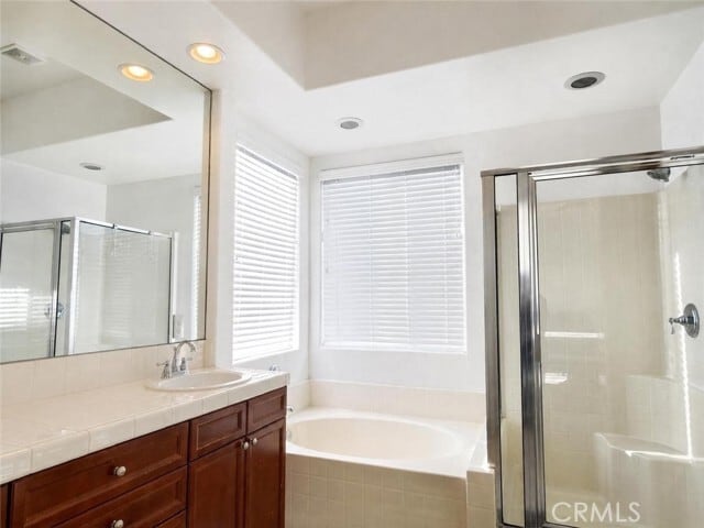 Building Photo - 11495 Foxdale Dr