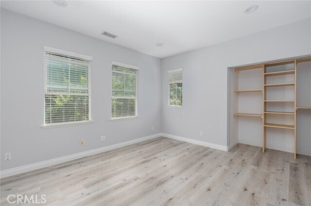 Building Photo - 63 Gingerwood