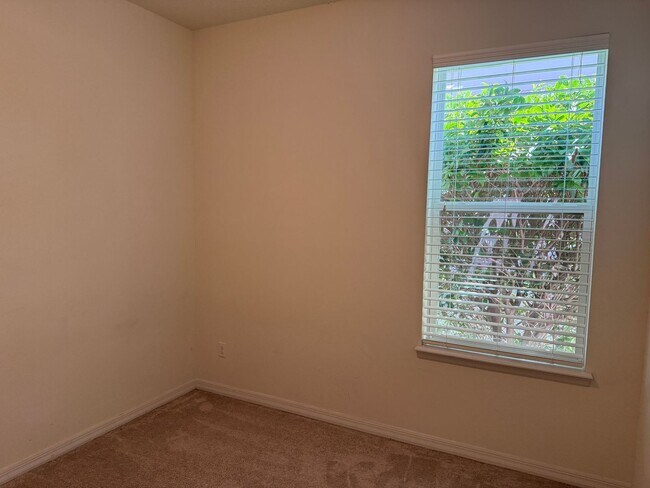 Building Photo - BEAUTIFUL 4 BEDROOMS, 3 BATHS,  SINGLE FAMILY HOME IN HARVEST LANDING IN CLERMONT