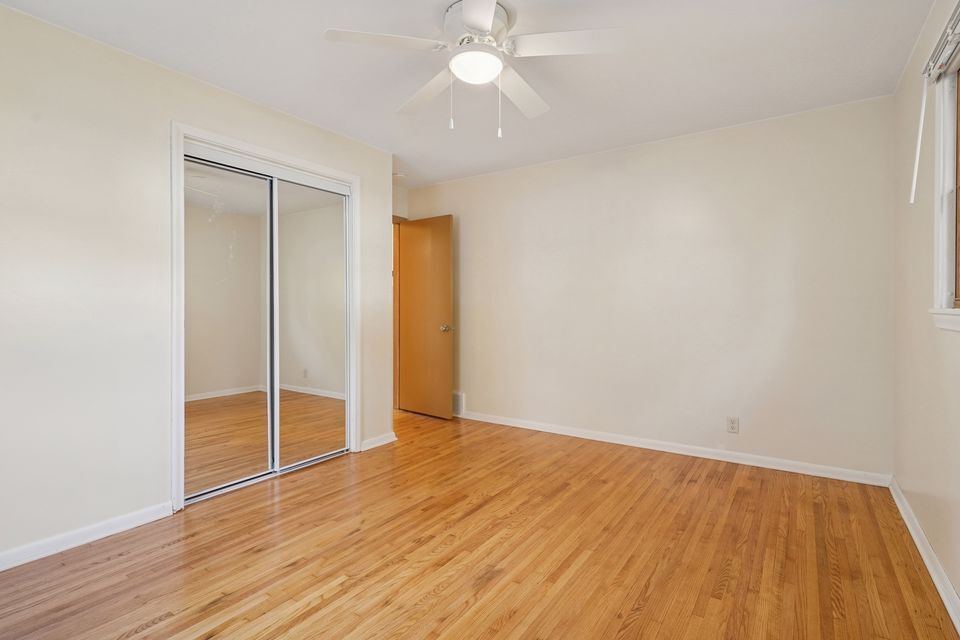 Building Photo - 3845 Douglas Dr N