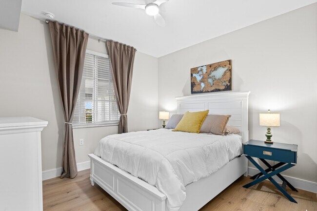 Building Photo - 5651 Double Eagle Cir