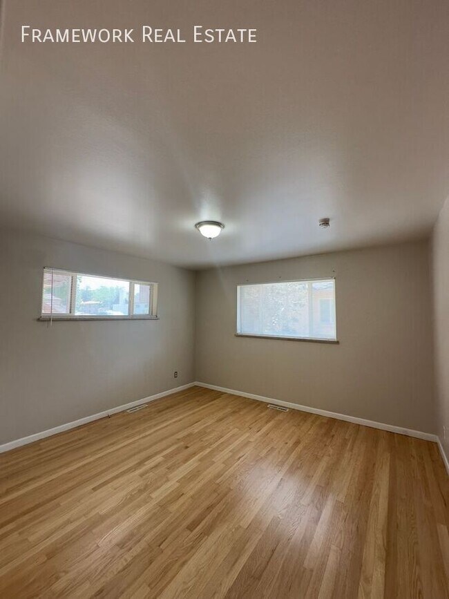 Building Photo - 4350 Ingalls St