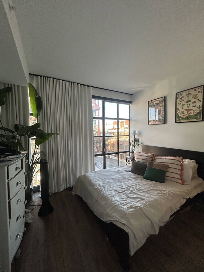 Building Photo - 2030 8th St NW