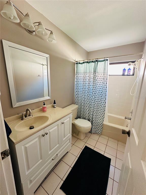 Building Photo - 3958 Easton Terrace