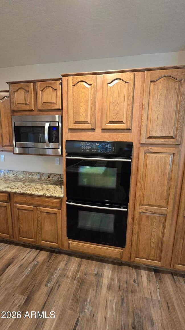 Building Photo - 9658 W Pinnacle Vista Dr