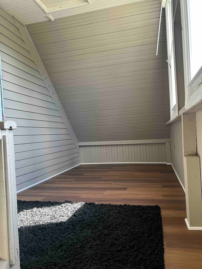 Building Photo - 10434 S Wentworth Ave