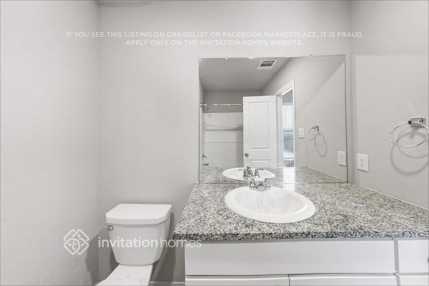 Building Photo - 6435 Pickaxe Way