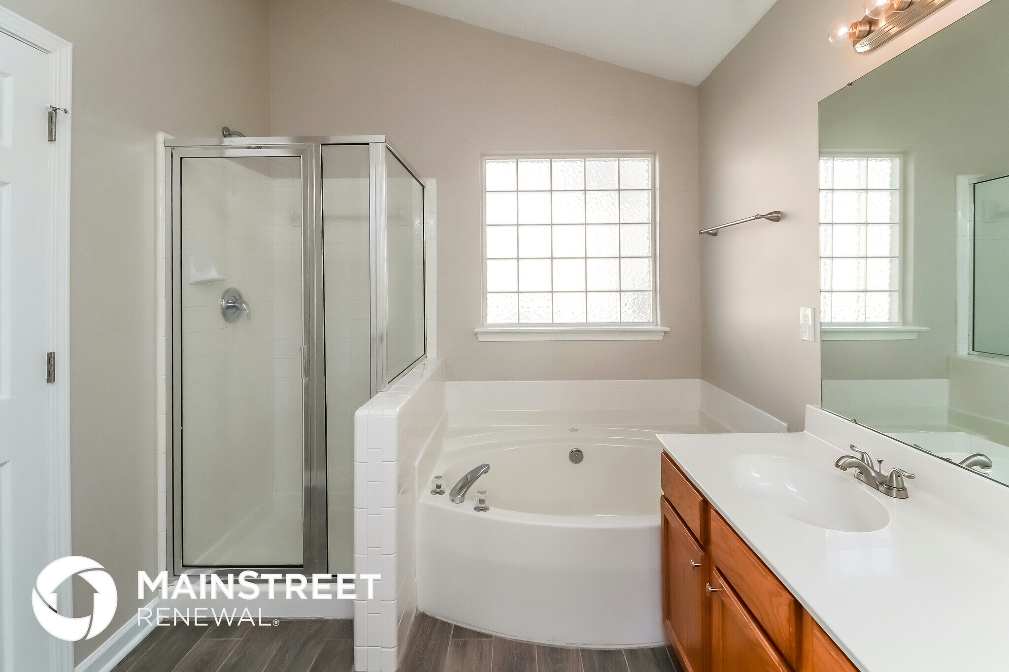 Building Photo - 11713 Placer Maple Ln