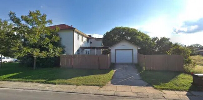Building Photo - 7719 Bowens Crossing St