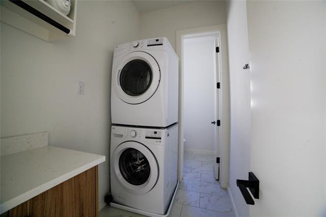 Building Photo - 3616 San Jacinto St