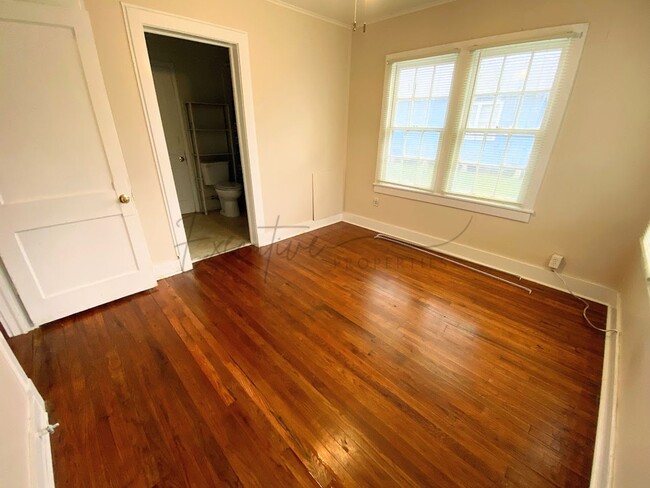 Building Photo - 2 bedroom home in Iowa, LA