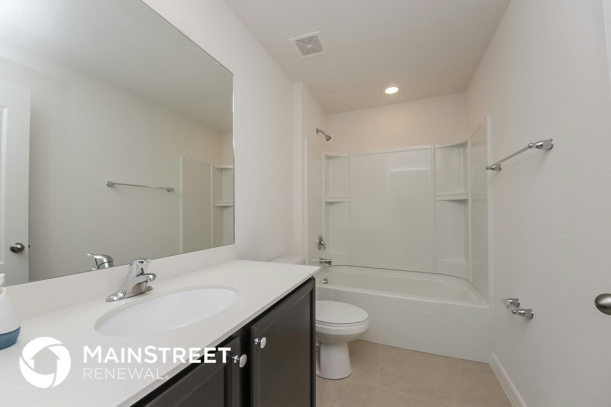 Building Photo - 1350 Brenway Dr