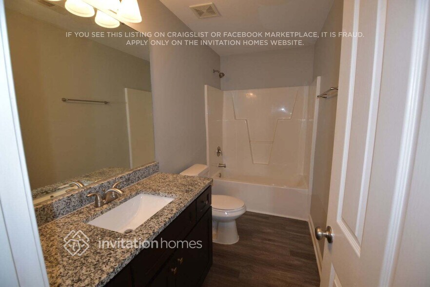 Building Photo - 549 Meredith Court