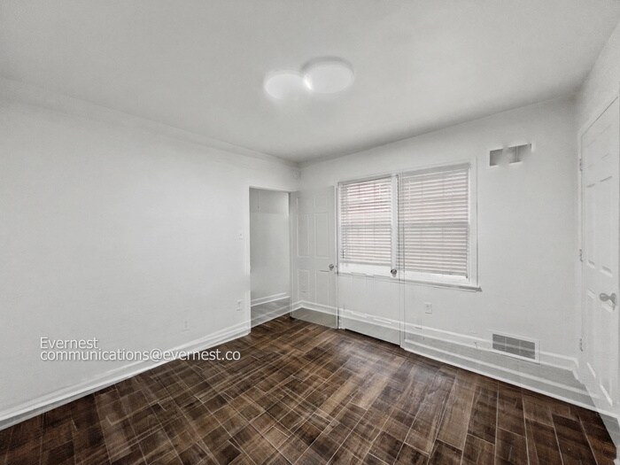 Building Photo - 2616 Inverary Cove