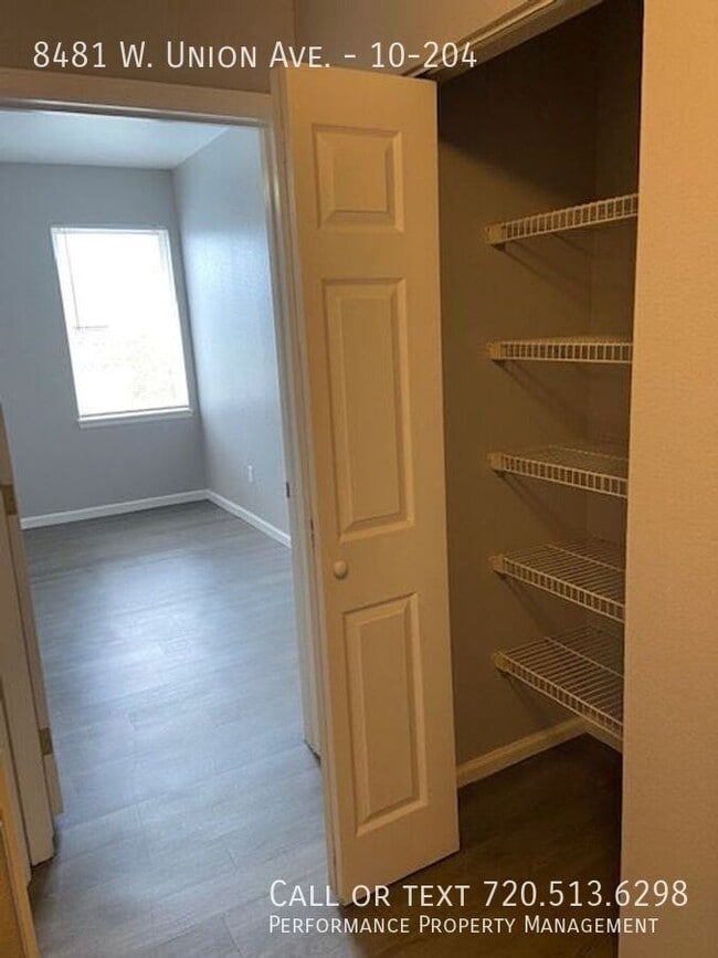 Building Photo - 8481 W Union Ave