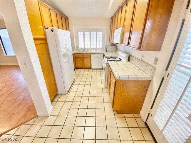 Building Photo - 3237 Ventana Hills Dr