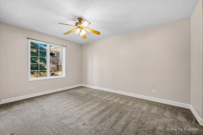 Building Photo - 543 N Hough St