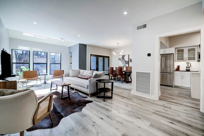 Building Photo - 12625 Memorial Dr