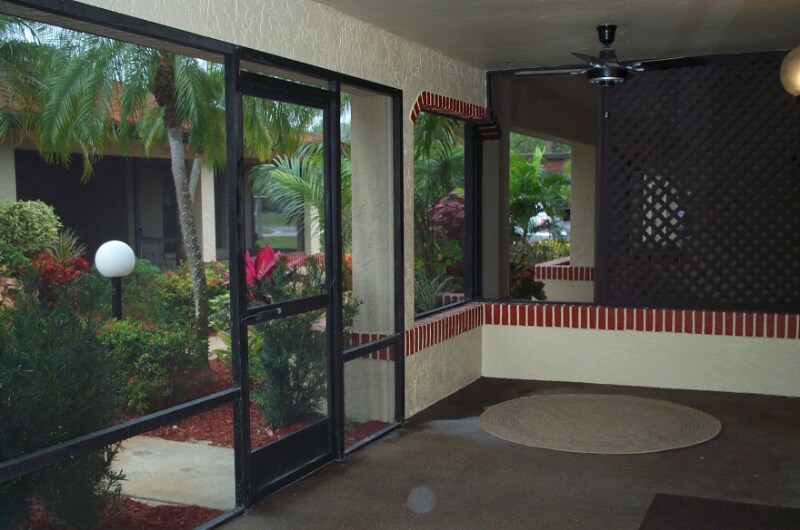 Building Photo - 2009 Pine Isle Ln