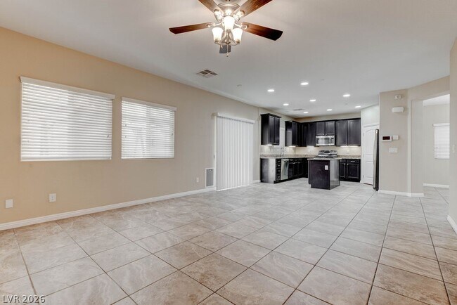 Building Photo - 1067 Fish Pond Ave