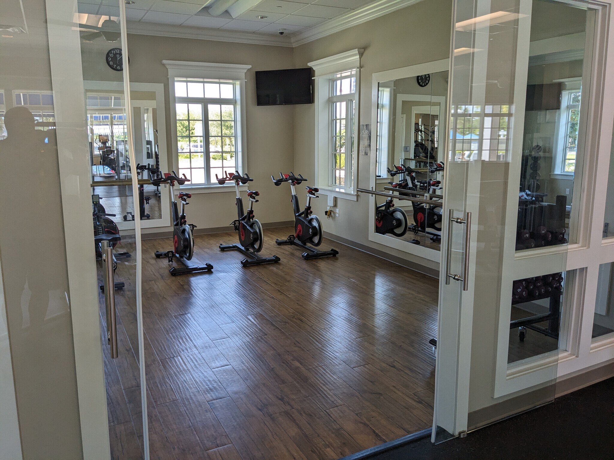 FITNESS ROOM - 250 Convex Ln