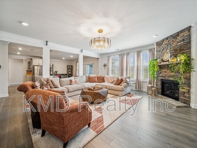 Building Photo - 6112 Willow Pin Ln