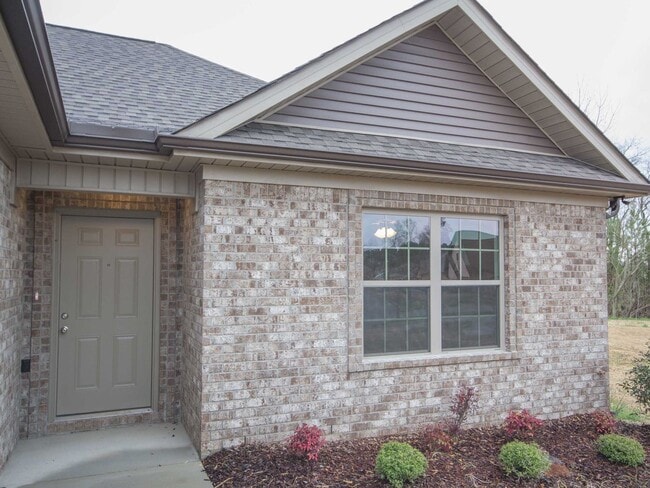 Building Photo - Athens City Schools, Lawncare Included In ...