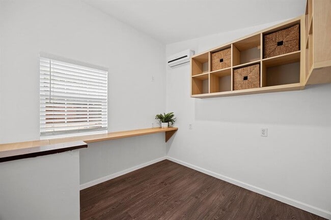 Building Photo - 1504 Allen Rd