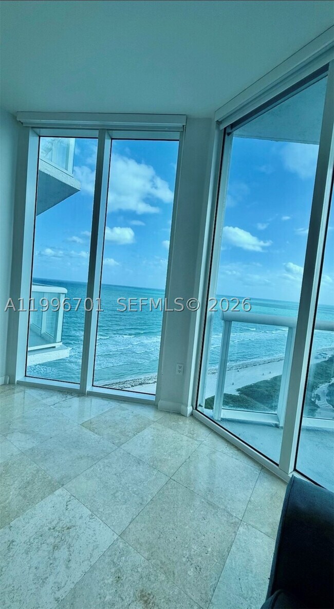 Building Photo - 6515 Collins Ave