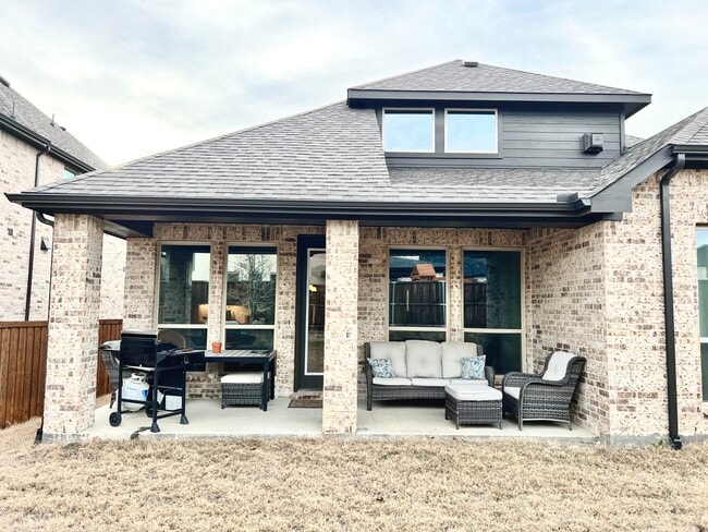 Building Photo - 980 Gentle Knoll Ln