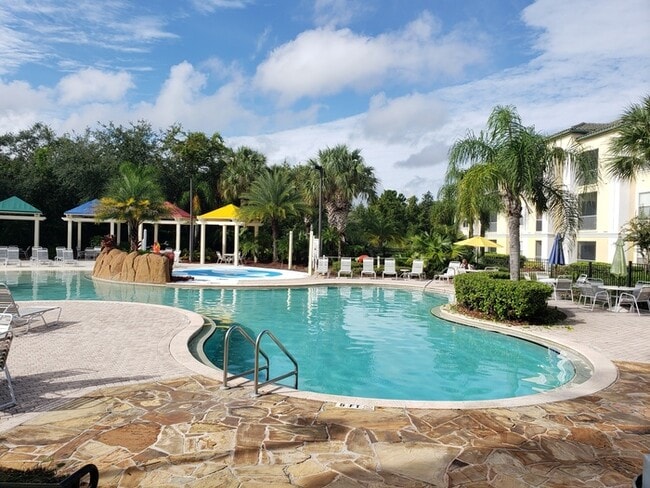 Building Photo - Great 2 Bed 1 Bath Ground floor condo in Legacy Dunes Kissimmee, FL $1599