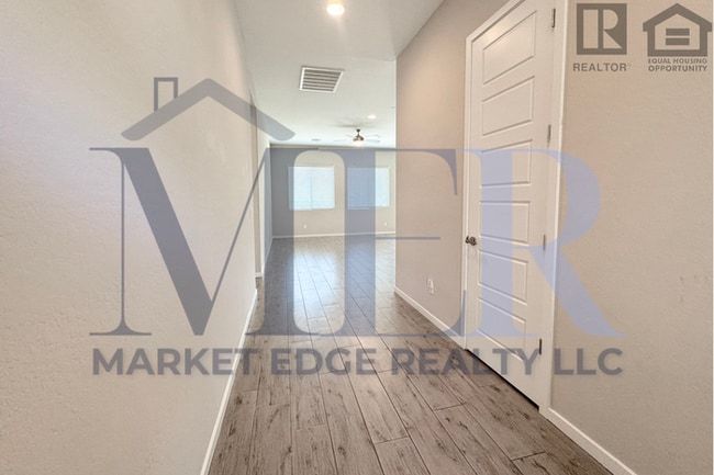 Building Photo - 3Bed/2Bath Home In Cave Creek! Move-In Rea...