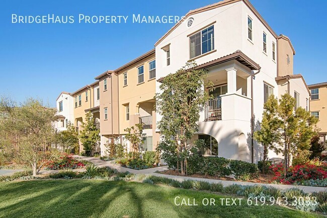 Building Photo - Stunning 3-Story Townhome at Sunset at Mel...