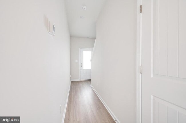 Building Photo - 73 Cramsford St