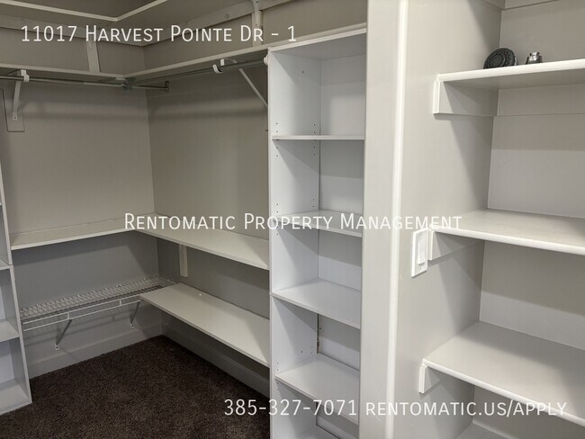 Building Photo - 11017 Harvest Pointe Dr