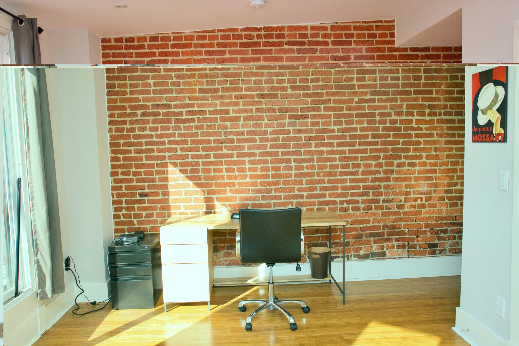 Building Photo - 2128 1st St NW