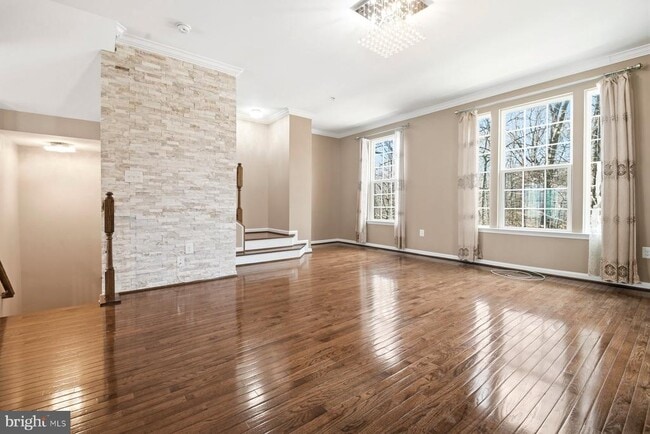 Building Photo - 7855 Port Capital Dr