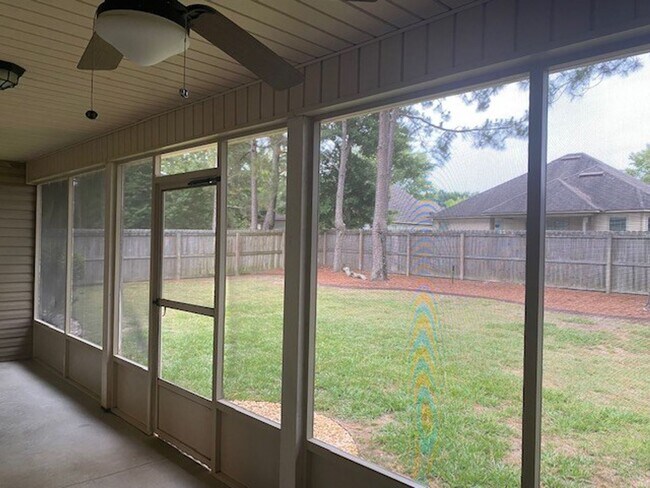 Building Photo - Elegant 4BD/2BA Home in the Charming Laurel Brooke Neighborhood, Valdosta, GA!