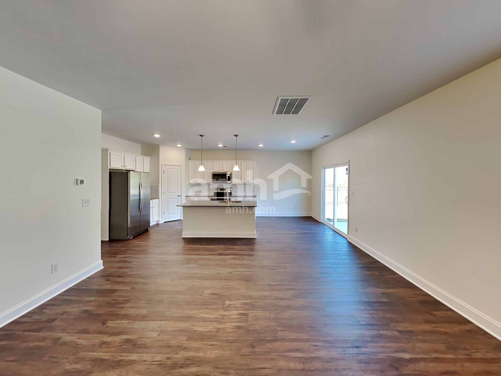 Building Photo - 2028 Williamshire Ln