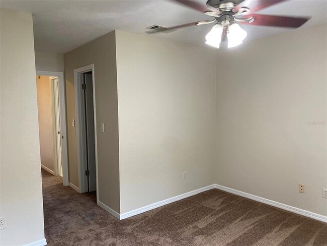 Building Photo - 6138 SW 8th Ln