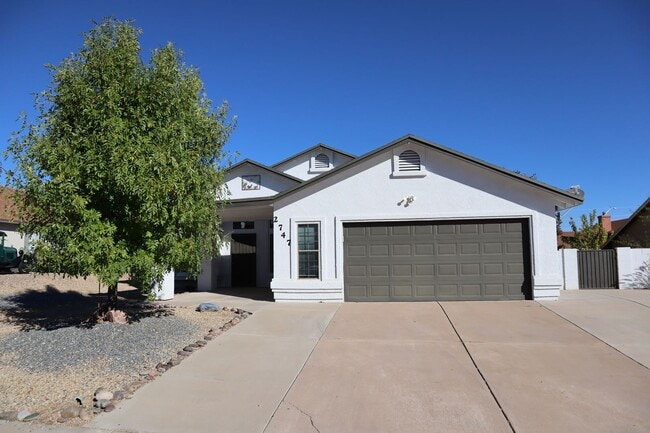 Building Photo - A Home You Have To See To Believe!!!