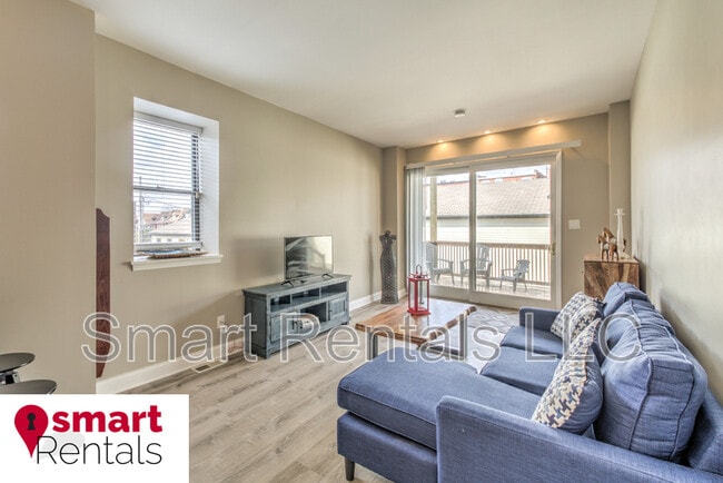 Building Photo - 3627 McRee Ave