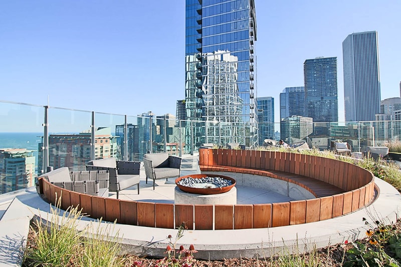 Building Photo - 461 N Park Dr