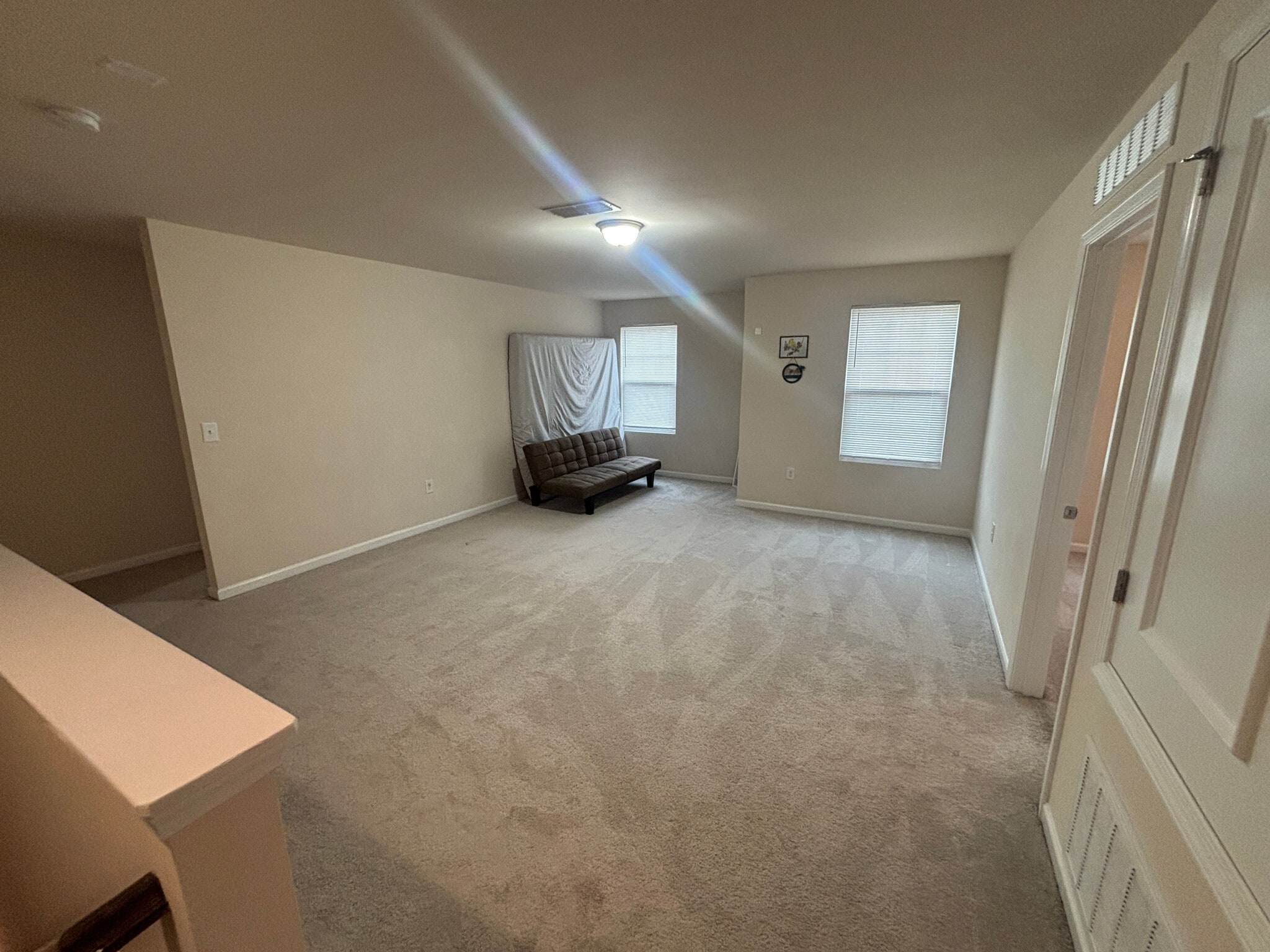 Building Photo - Room in House on Justice Union Ct