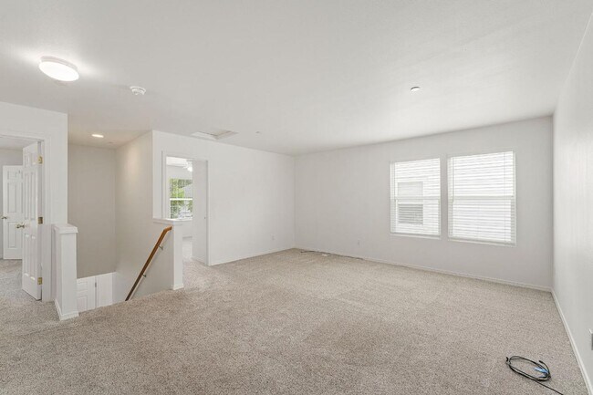 Building Photo - Spacious DuPont Home with A/C, Bonus Loft, Large Patio & Fully Fenced Yard!