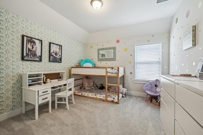 Building Photo - 14115 Garibaldi Dr