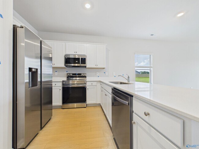 Building Photo - 15378 GRAYSON CIR