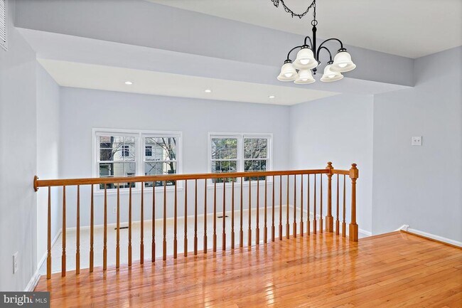 Building Photo - 9553 Cherry Oak Ct