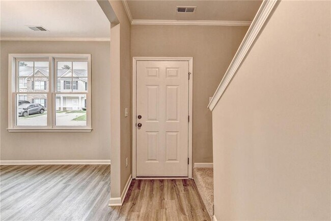 Building Photo - 2776 Laurel Ridge Cir