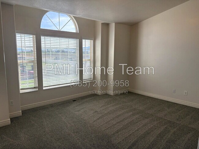Building Photo - 2986 W 2300 S